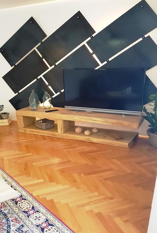 Casa Villa Carducci 로비니 외부 사진